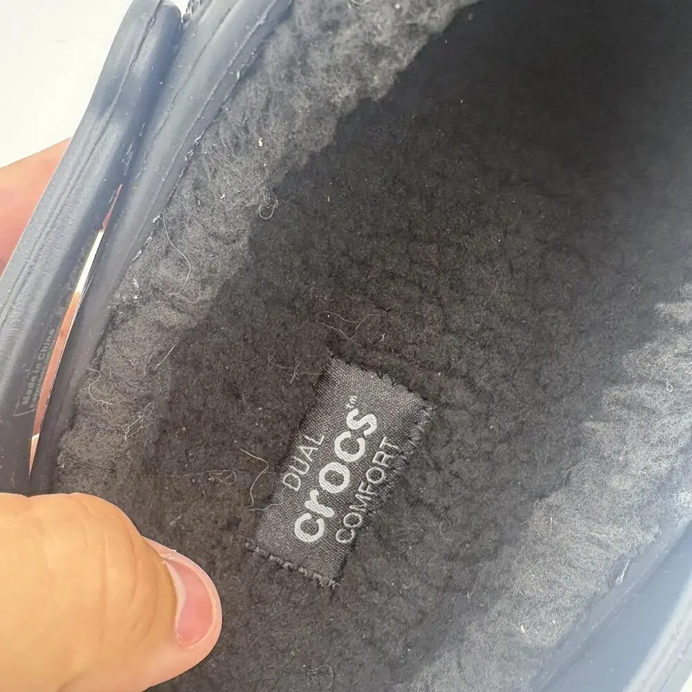Crocs Classic Men's Size 11 Black Comfort Linned Faux Fur Slip-On Comfort Clogs